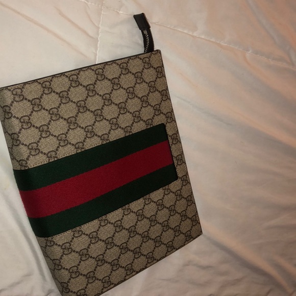 Gucci clutch bag - Picture 1 of 4